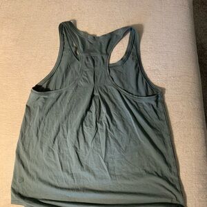 Lululemon flowy racerback tank size 6